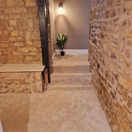 Hamilton - Lord William Apartment Scorton  Exterior photo
